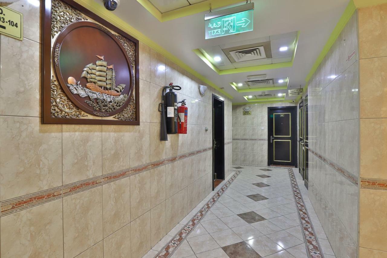 Oyo 261 Remas Hotel Apartment Dubai Exterior foto